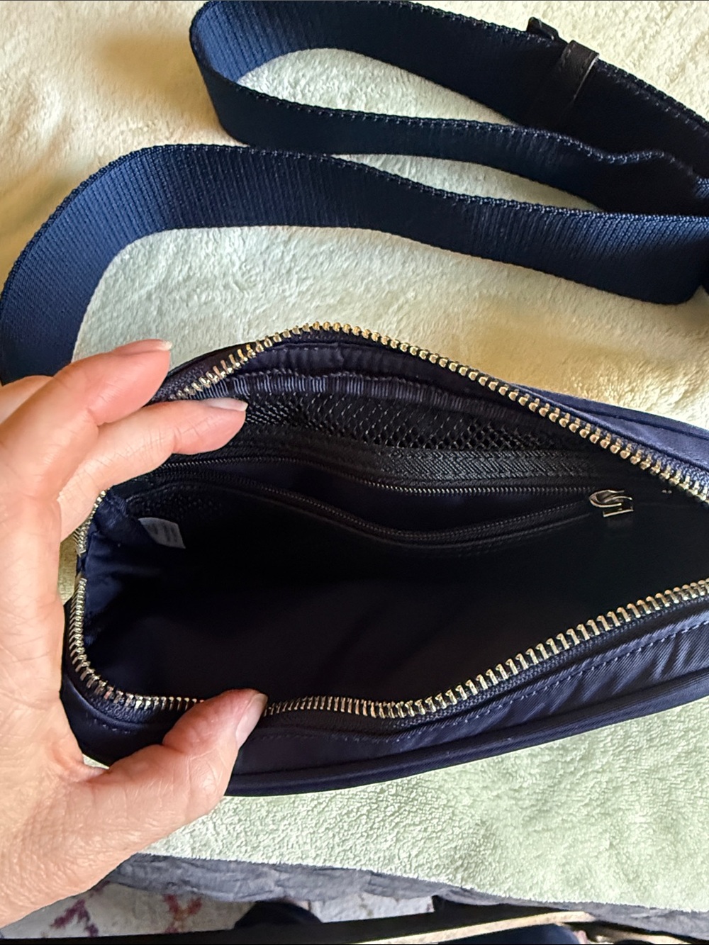 Tory Burch Virginia Midnight Blue Nylon Belt Bag with Logo - Picture 2 of 6